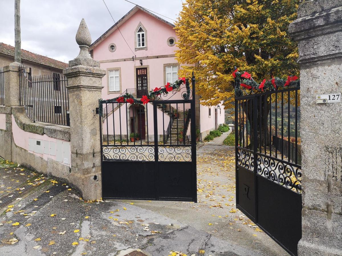 Quinta Barqueiros D'Ouro - Casa Da Musica Villa Mesao Frio Luaran gambar